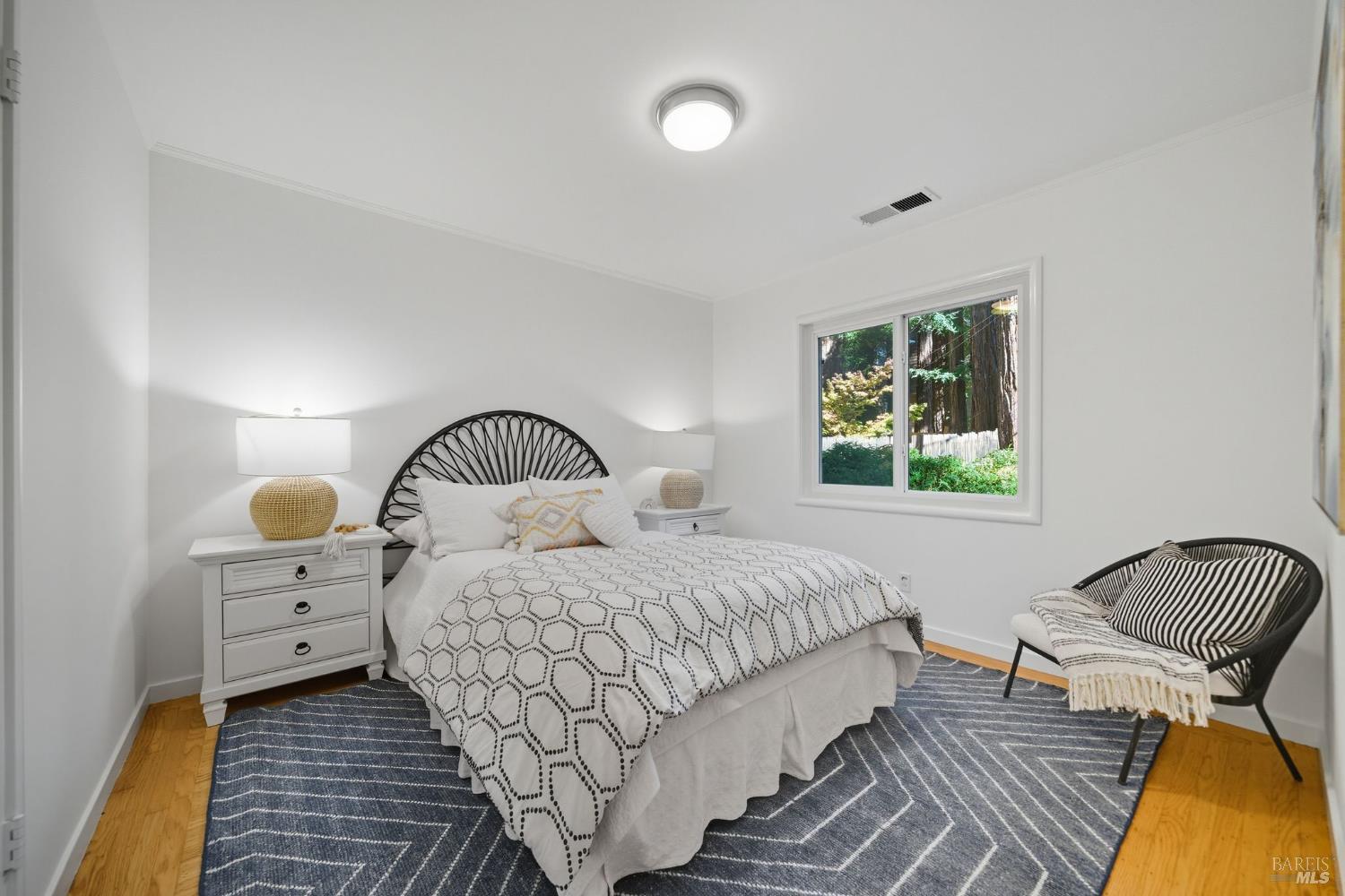 Detail Gallery Image 22 of 60 For 39 Bridge Rd, Larkspur,  CA 94939 - 2 Beds | 1/1 Baths