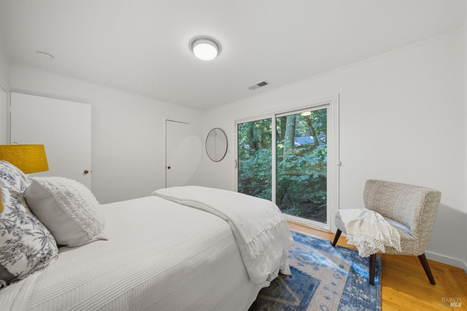 Detail Gallery Image 27 of 60 For 39 Bridge Rd, Larkspur,  CA 94939 - 2 Beds | 1/1 Baths