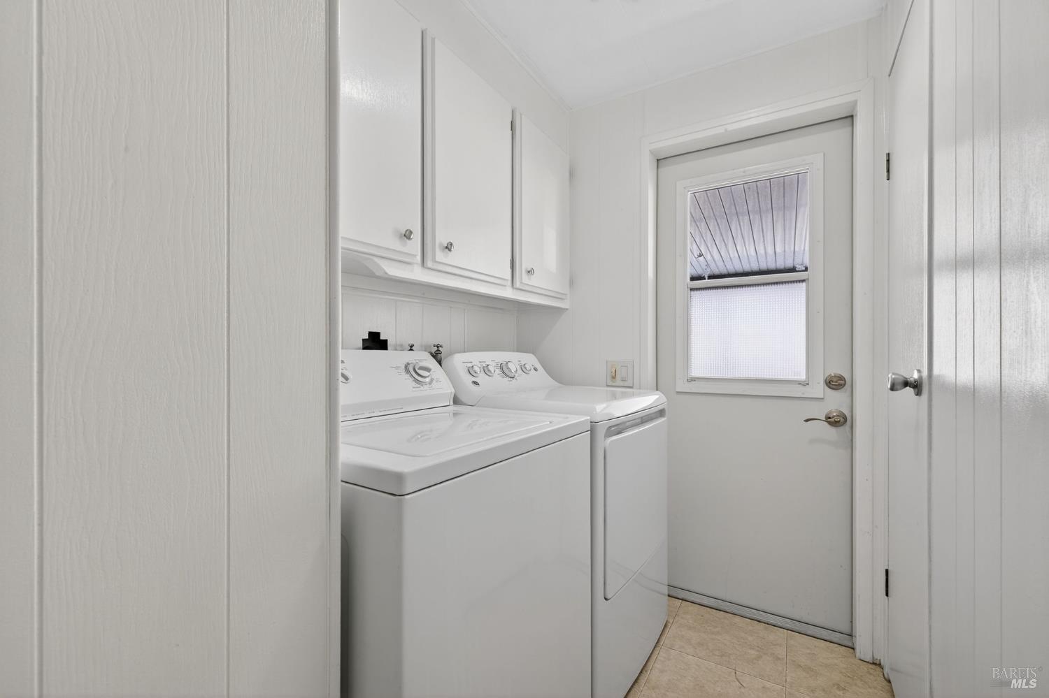 Detail Gallery Image 21 of 31 For 91 Westgate Cir, Santa Rosa,  CA 95401 - 2 Beds | 2 Baths