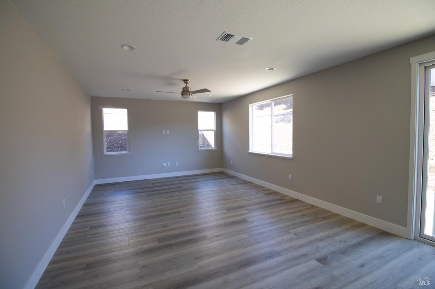 Detail Gallery Image 3 of 25 For 51 Denova Ln, Martinez,  CA 94553 - 4 Beds | 3 Baths