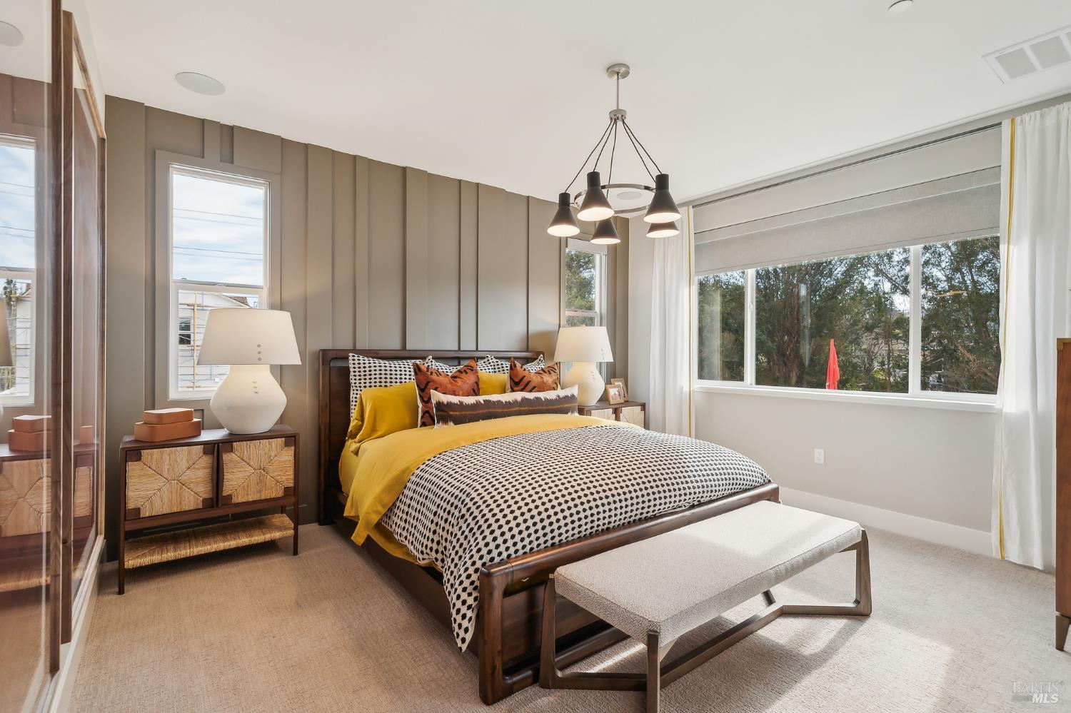 Detail Gallery Image 15 of 25 For 51 Denova Ln, Martinez,  CA 94553 - 4 Beds | 3 Baths