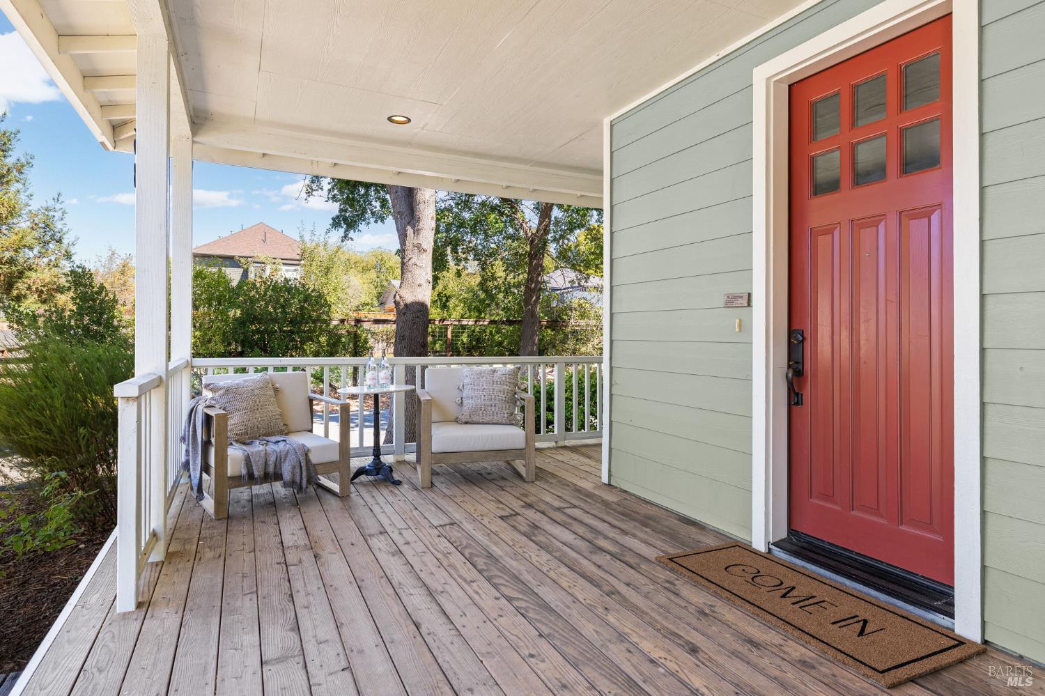 Detail Gallery Image 4 of 50 For 58 Randolph St, Napa,  CA 94559 - 4 Beds | 4/1 Baths