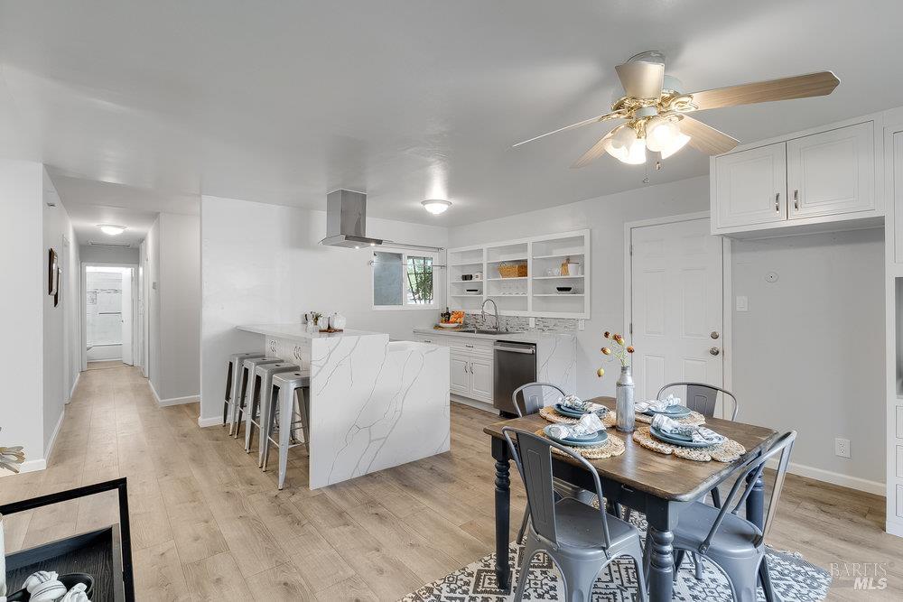 Detail Gallery Image 9 of 42 For 2626 Prestwick Ave, Concord,  CA 94519 - 4 Beds | 2 Baths