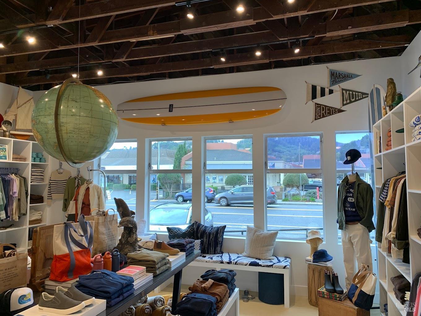 Detail Gallery Image 4 of 14 For 242 Shoreline Hwy, Mill Valley,  CA 94941 - – Beds | – Baths