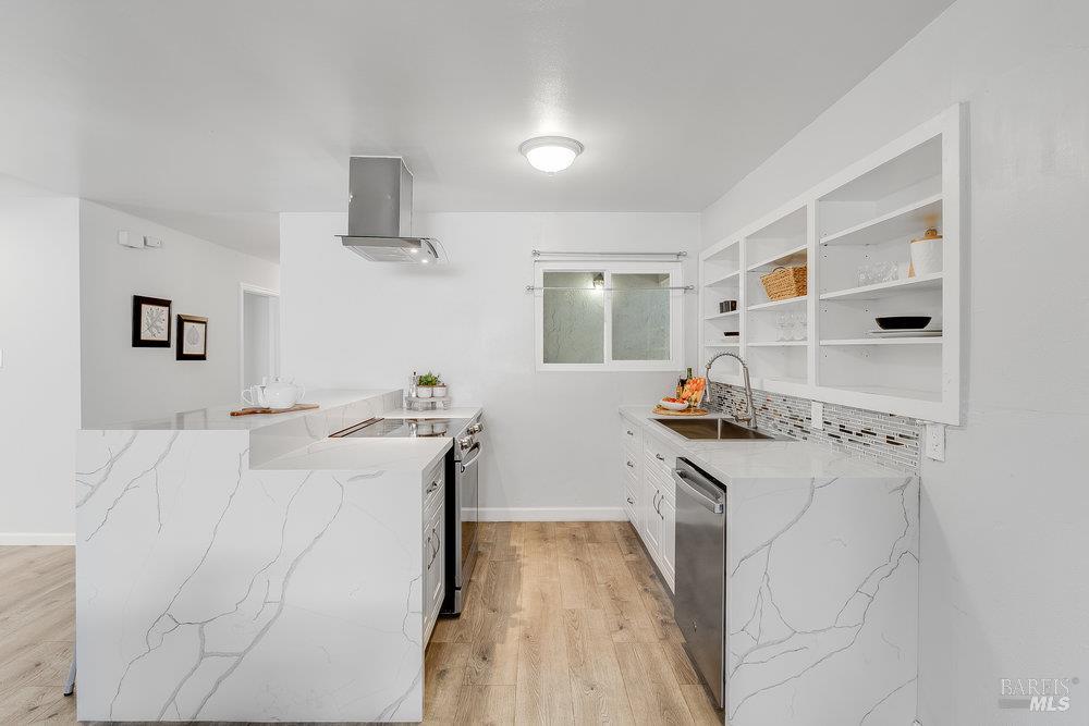 Detail Gallery Image 8 of 42 For 2626 Prestwick Ave, Concord,  CA 94519 - 4 Beds | 2 Baths