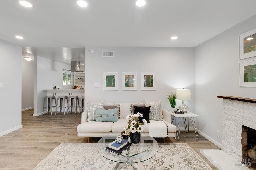 Detail Gallery Image 18 of 42 For 2626 Prestwick Ave, Concord,  CA 94519 - 4 Beds | 2 Baths