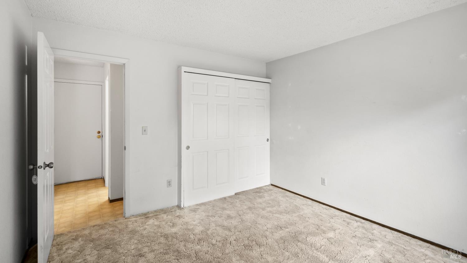 Detail Gallery Image 28 of 49 For 360 Raven Ct, Healdsburg,  CA 95448 - 4 Beds | 2 Baths