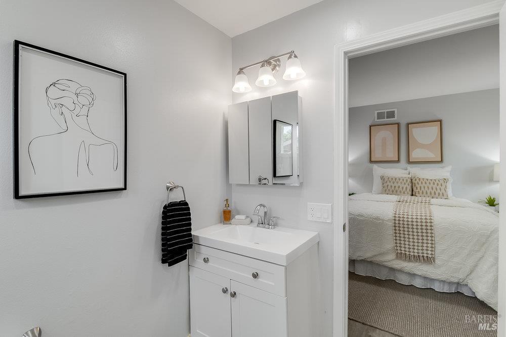 Detail Gallery Image 36 of 42 For 2626 Prestwick Ave, Concord,  CA 94519 - 4 Beds | 2 Baths