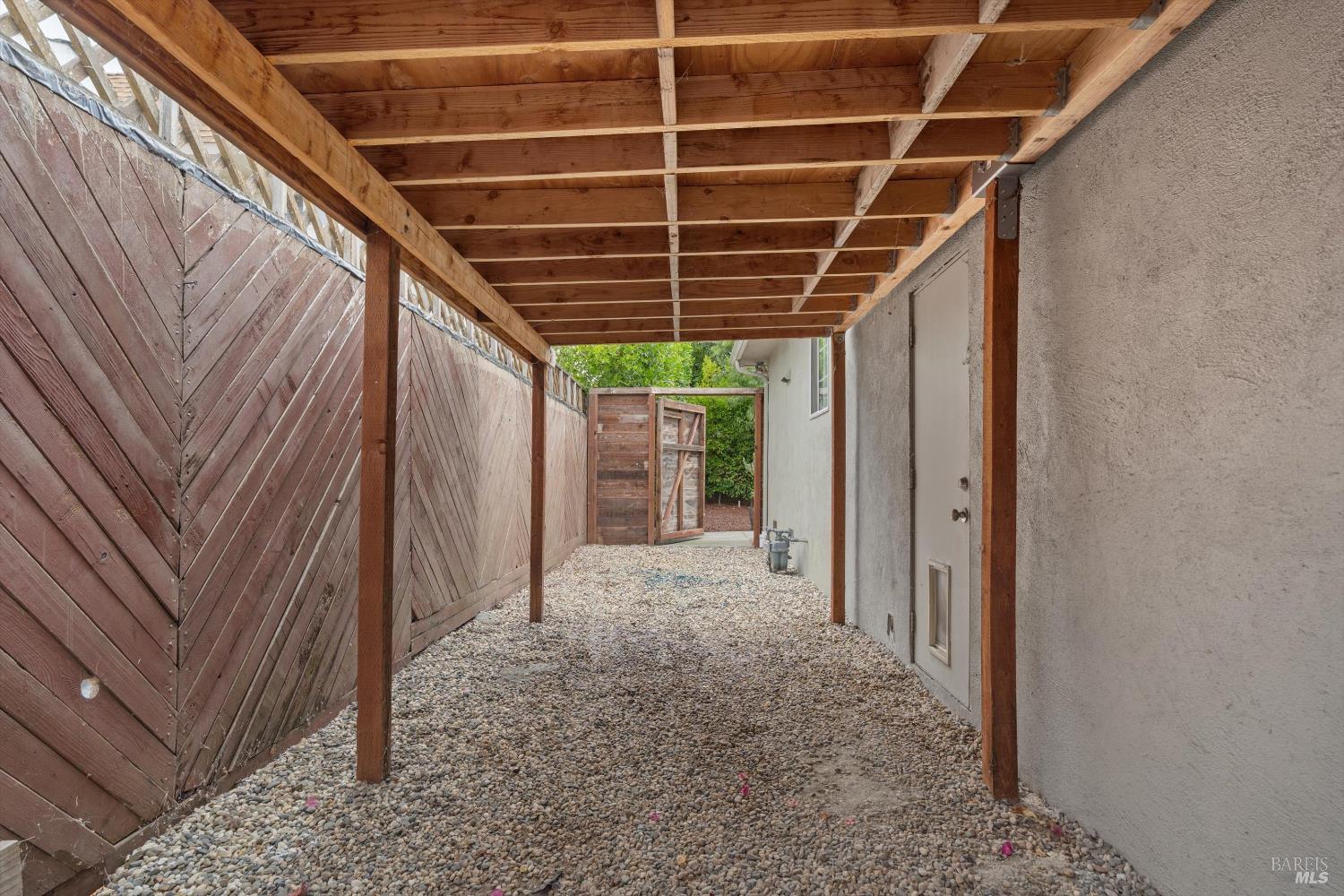 Detail Gallery Image 15 of 20 For 1245 Olive St, Santa Rosa,  CA 95407 - 2 Beds | 1 Baths