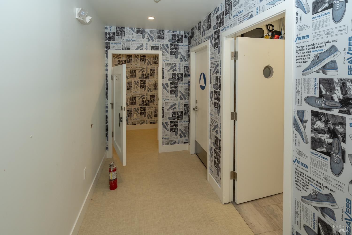 Detail Gallery Image 9 of 14 For 242 Shoreline Hwy, Mill Valley,  CA 94941 - – Beds | – Baths