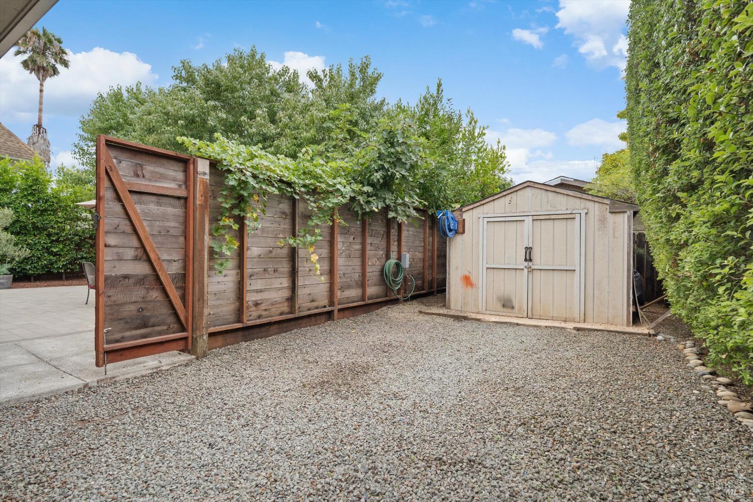 Detail Gallery Image 14 of 20 For 1245 Olive St, Santa Rosa,  CA 95407 - 2 Beds | 1 Baths