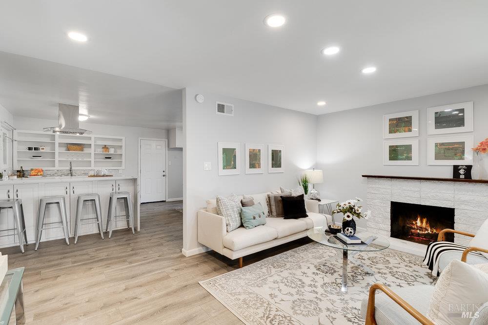 Detail Gallery Image 16 of 42 For 2626 Prestwick Ave, Concord,  CA 94519 - 4 Beds | 2 Baths