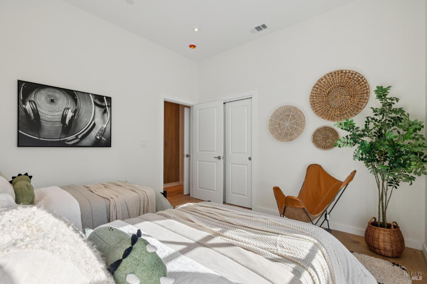 Detail Gallery Image 45 of 63 For 52 Austin Ave, San Anselmo,  CA 94960 - 3 Beds | 3 Baths