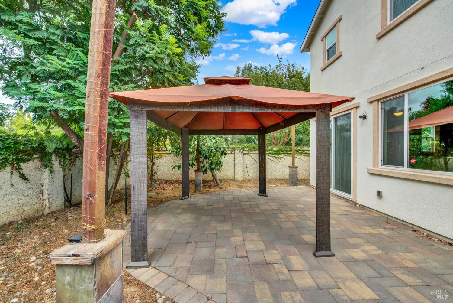 Detail Gallery Image 70 of 78 For 1105 Strawberry Ln, Suisun City,  CA 94585 - 3 Beds | 2/1 Baths