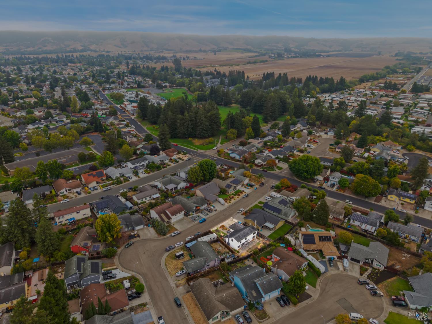 Detail Gallery Image 48 of 57 For 6032 Elsa Ave, Rohnert Park,  CA 94928 - 4 Beds | 3 Baths