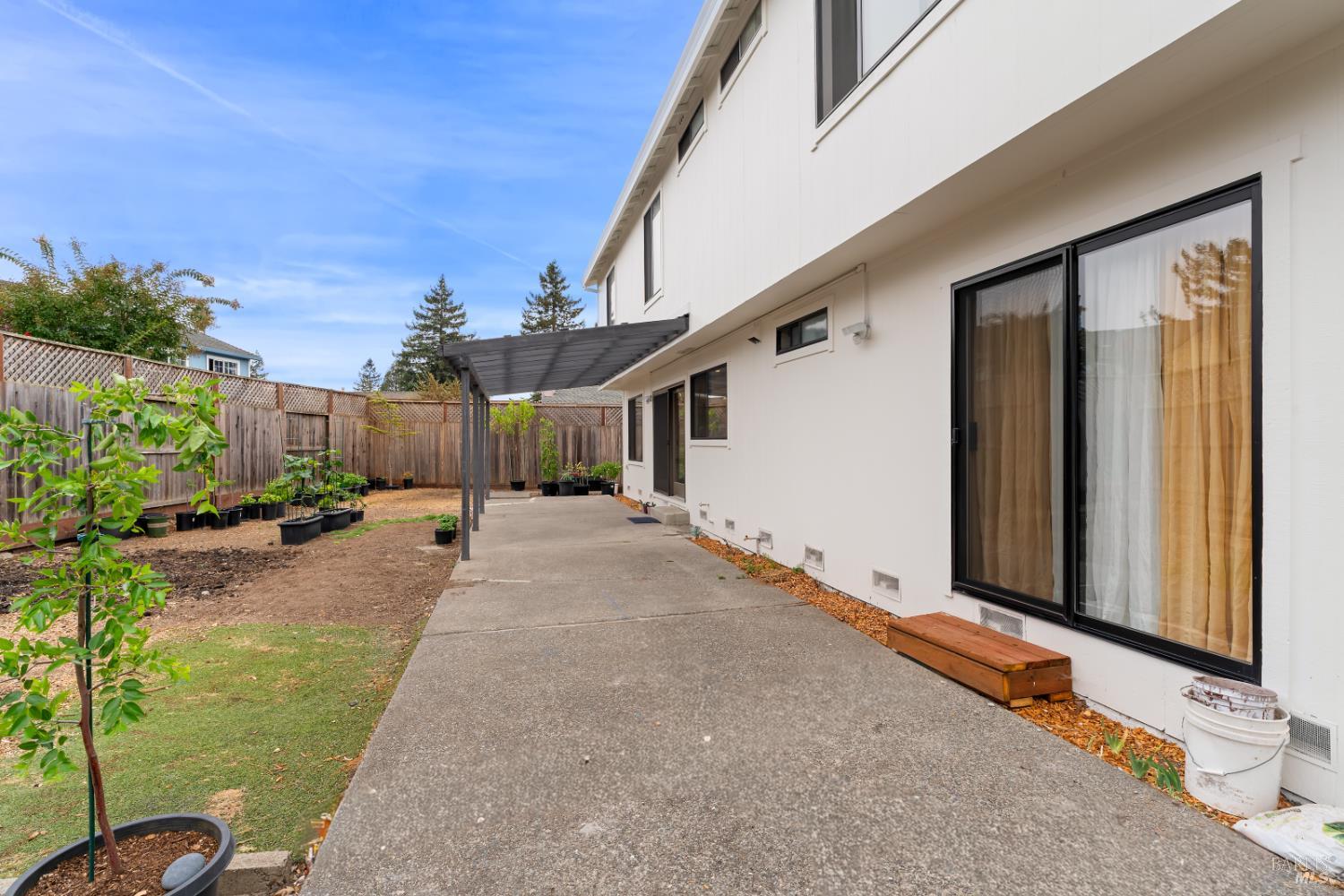 Detail Gallery Image 41 of 57 For 6032 Elsa Ave, Rohnert Park,  CA 94928 - 4 Beds | 3 Baths