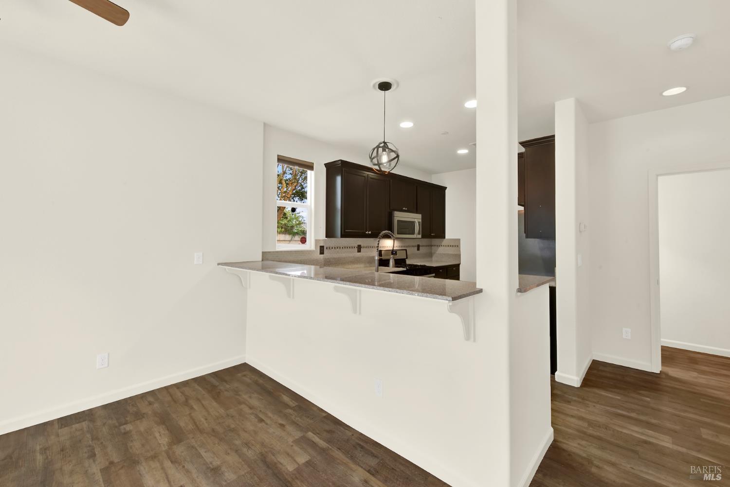 Detail Gallery Image 42 of 78 For 1105 Strawberry Ln, Suisun City,  CA 94585 - 3 Beds | 2/1 Baths