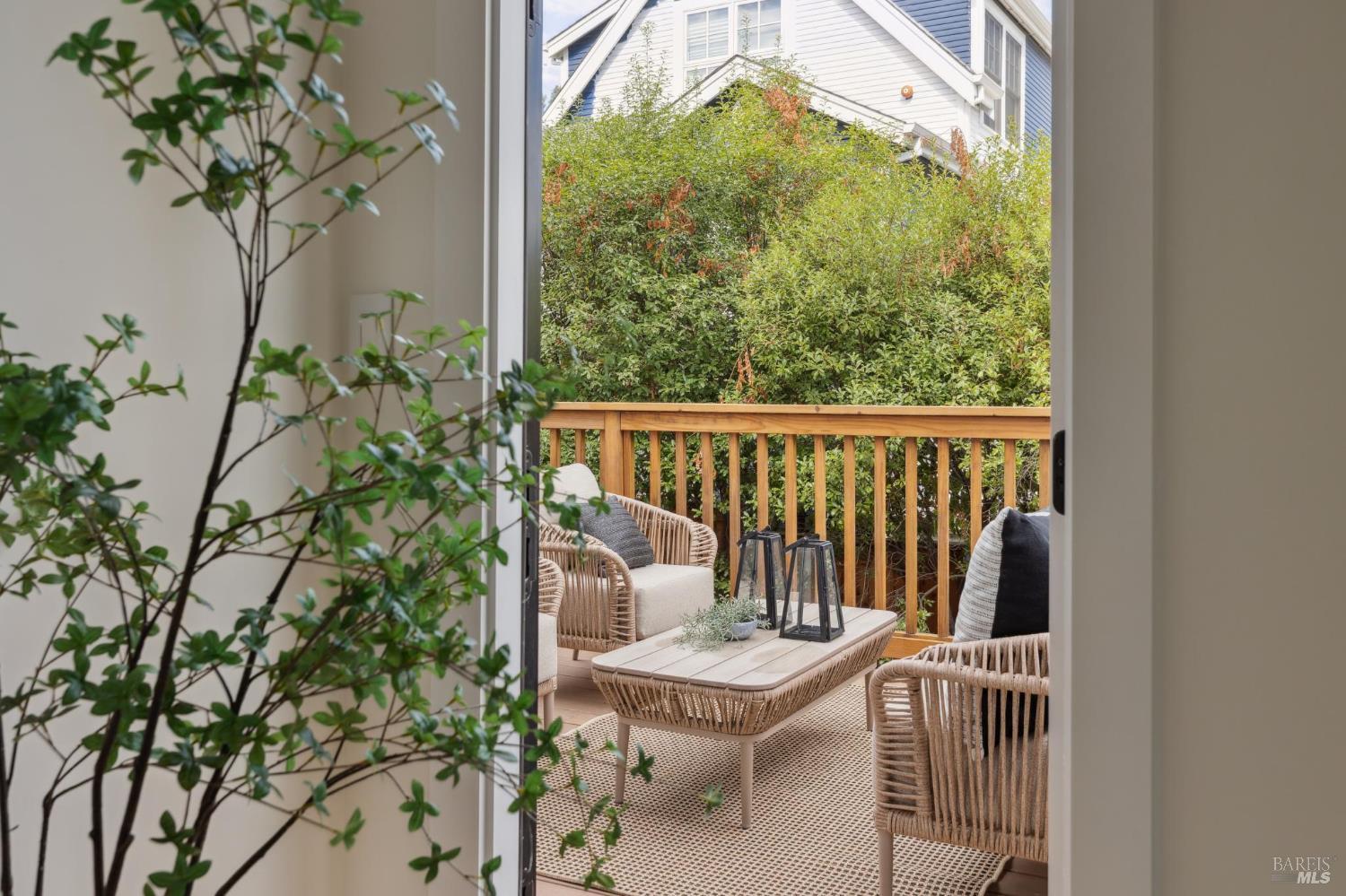 Detail Gallery Image 52 of 63 For 52 Austin Ave, San Anselmo,  CA 94960 - 3 Beds | 3 Baths