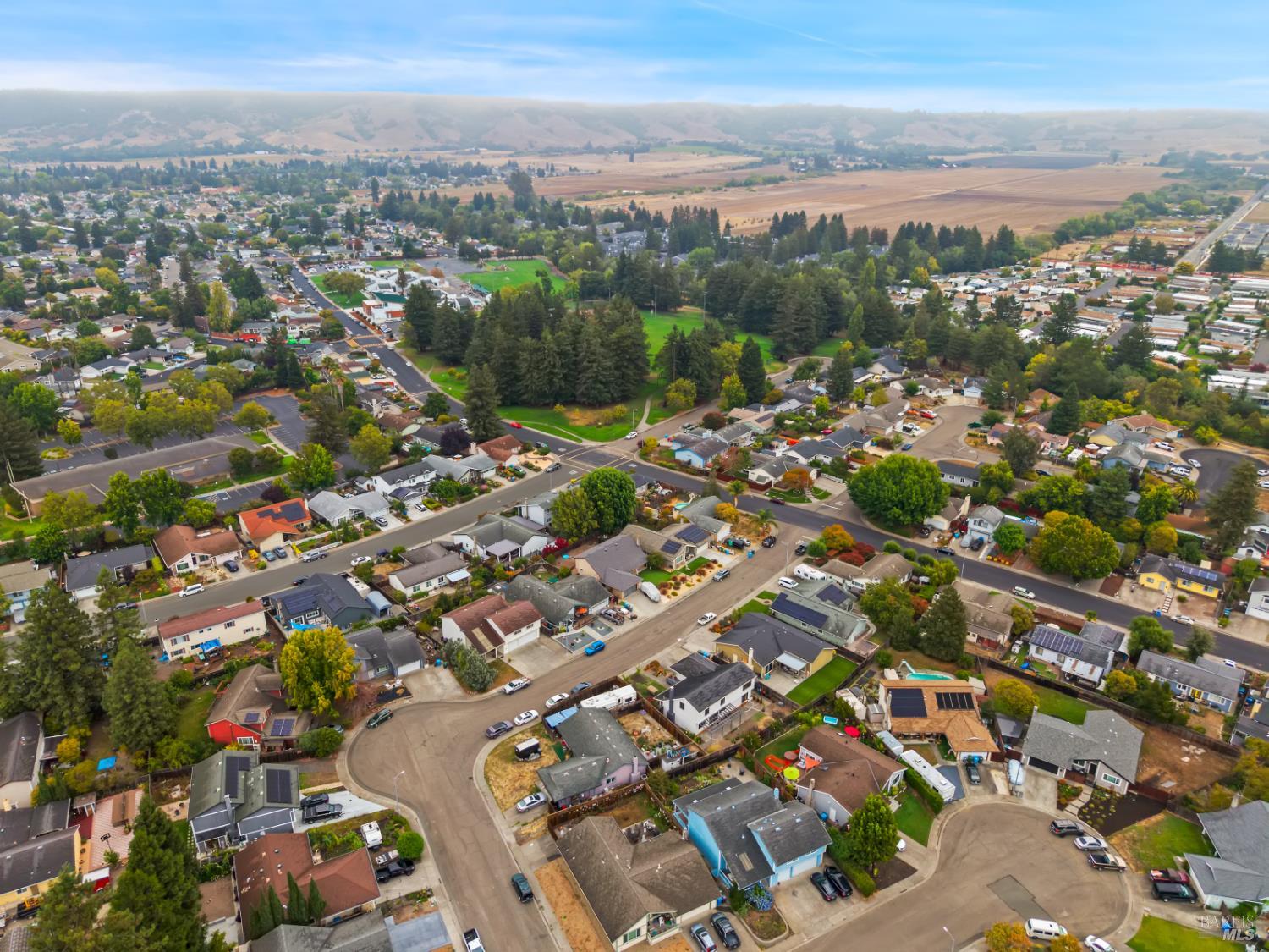 Detail Gallery Image 47 of 57 For 6032 Elsa Ave, Rohnert Park,  CA 94928 - 4 Beds | 3 Baths