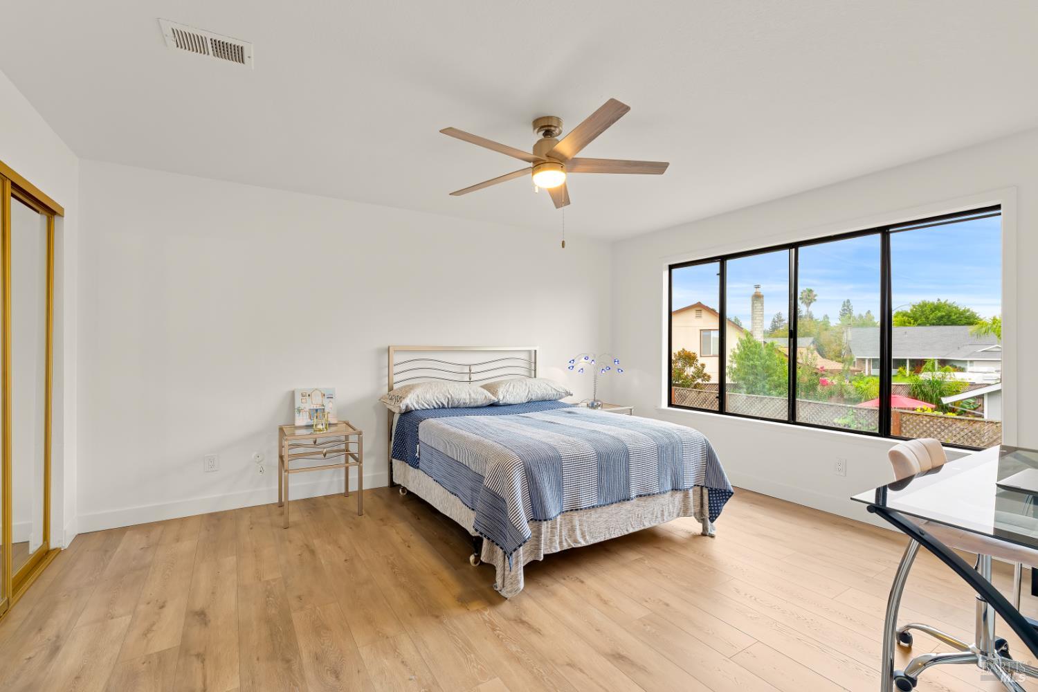 Detail Gallery Image 30 of 57 For 6032 Elsa Ave, Rohnert Park,  CA 94928 - 4 Beds | 3 Baths