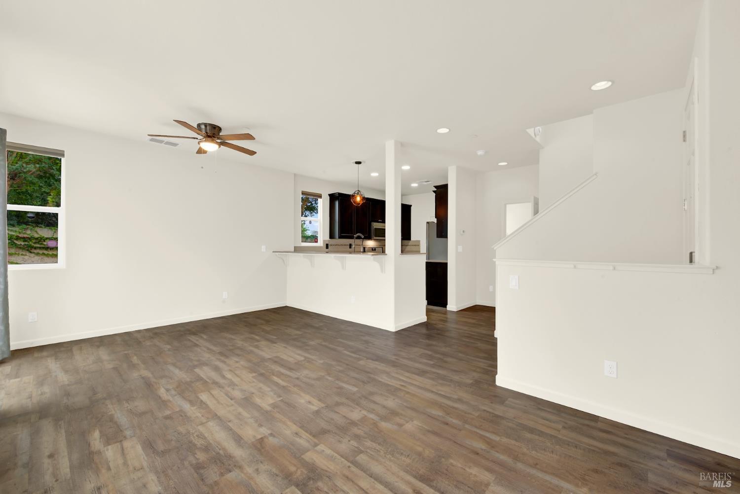 Detail Gallery Image 41 of 78 For 1105 Strawberry Ln, Suisun City,  CA 94585 - 3 Beds | 2/1 Baths