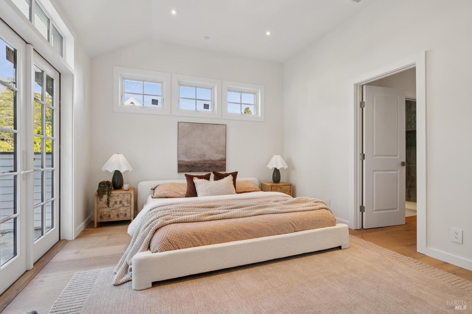 Detail Gallery Image 36 of 63 For 52 Austin Ave, San Anselmo,  CA 94960 - 3 Beds | 3 Baths