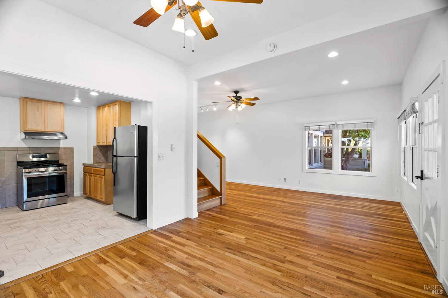 Detail Gallery Image 27 of 76 For 1225 Oakville Grade Rd, Oakville,  CA 94562 - 6 Beds | 5 Baths