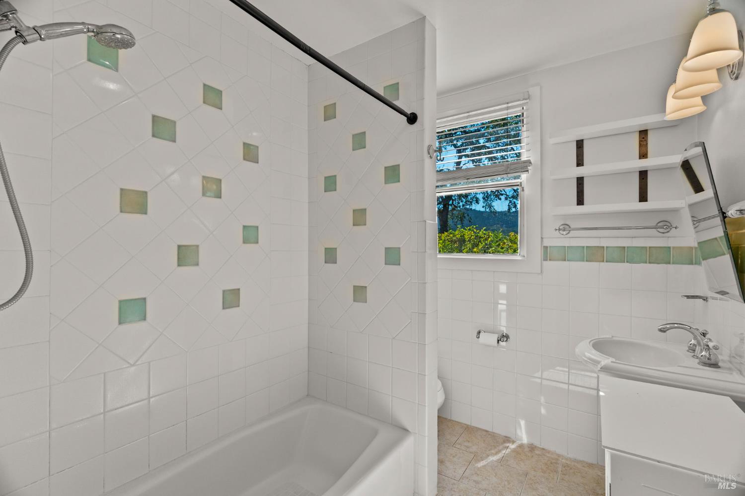 Detail Gallery Image 39 of 76 For 1225 Oakville Grade Rd, Oakville,  CA 94562 - 6 Beds | 5 Baths