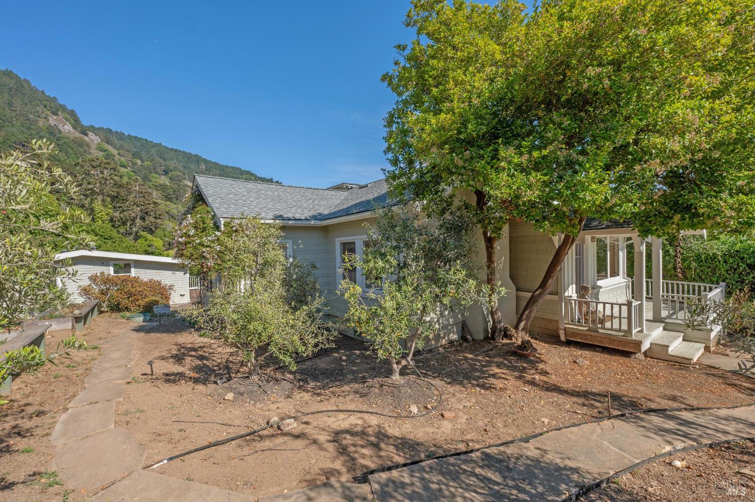 Detail Gallery Image 57 of 58 For 40 Laurel Ave, Stinson Beach,  CA 94970 - 4 Beds | 3 Baths