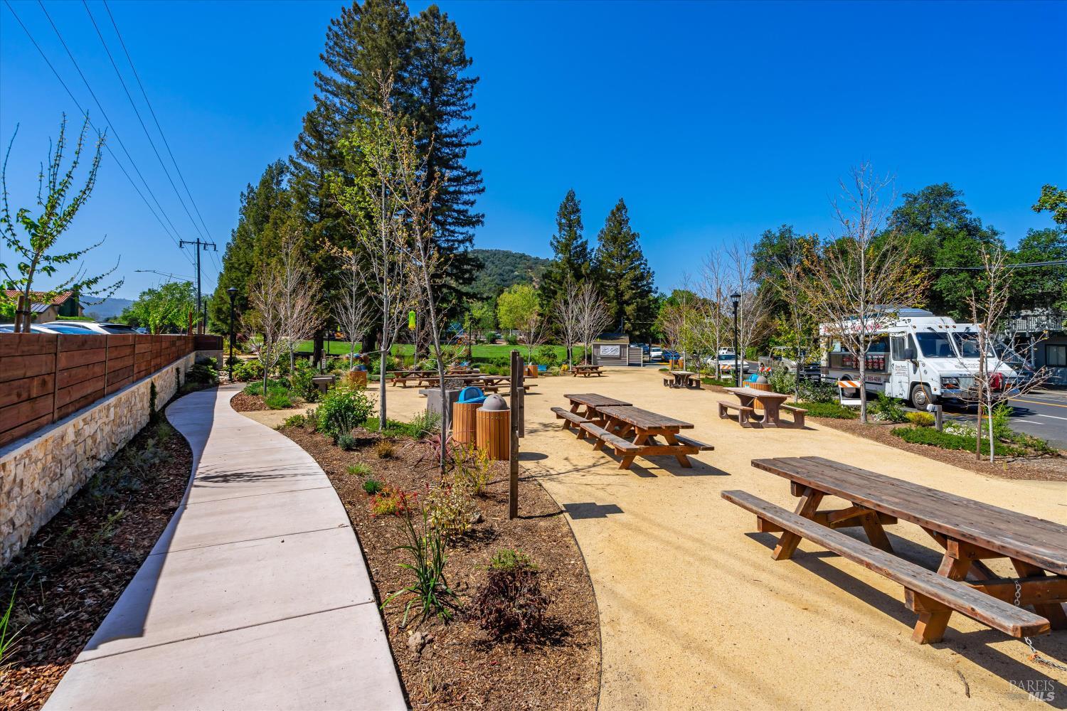 Detail Gallery Image 64 of 81 For 1251 Garden Ave, Saint Helena,  CA 94574 - 3 Beds | 2 Baths