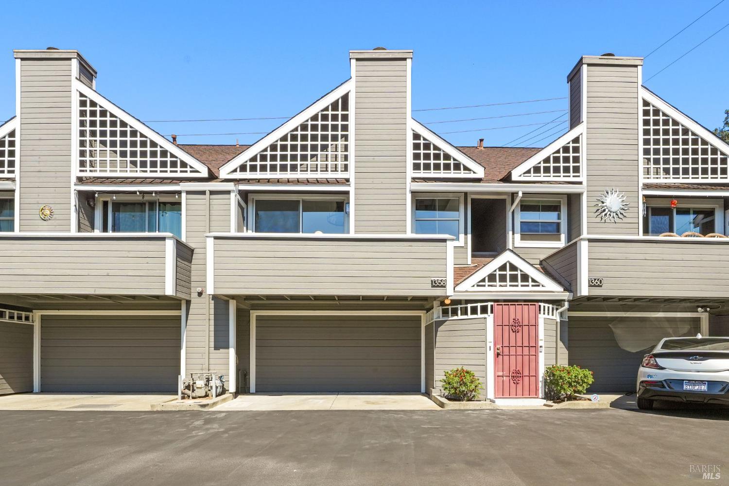 Front Image Thumbnail for BA325079889