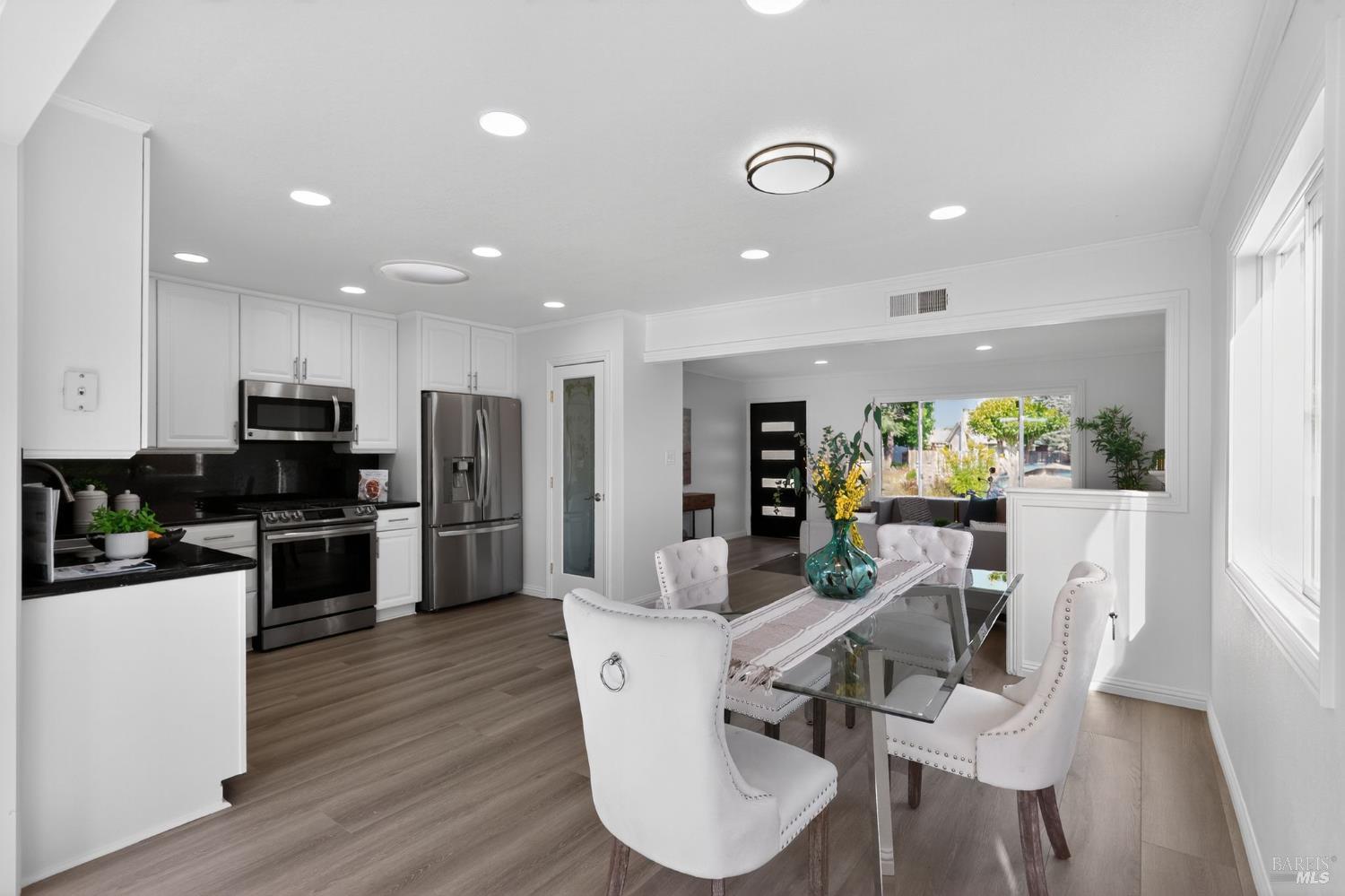 Detail Gallery Image 12 of 51 For 4263 Queen Anne Dr, Union City,  CA 94587 - 3 Beds | 2 Baths