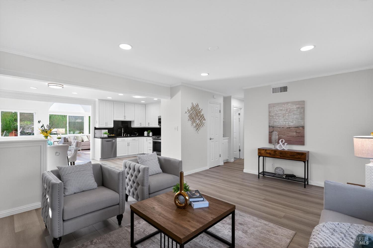 Detail Gallery Image 5 of 51 For 4263 Queen Anne Dr, Union City,  CA 94587 - 3 Beds | 2 Baths