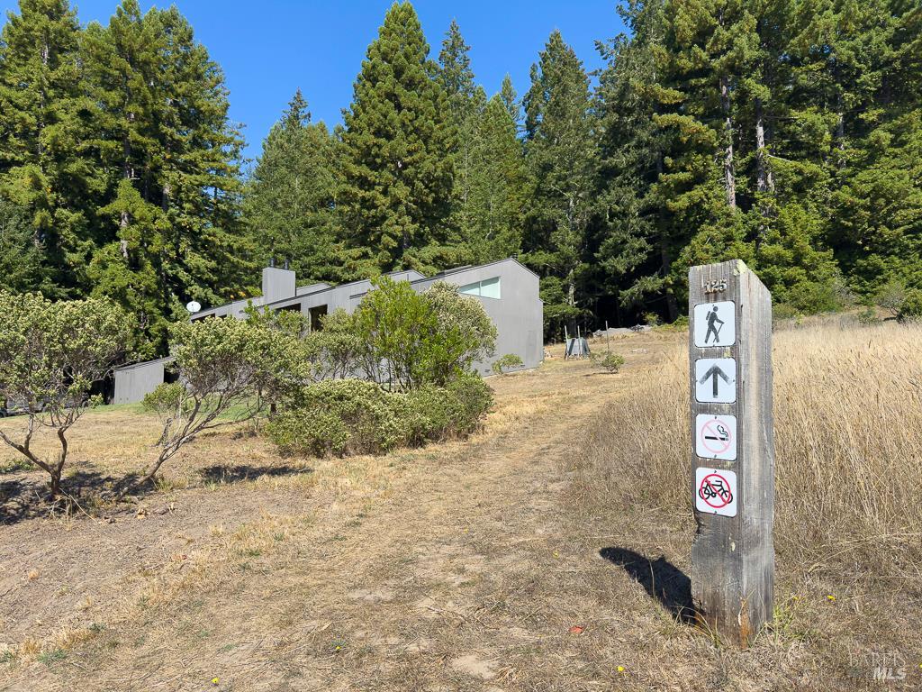 Detail Gallery Image 5 of 45 For 171 Lupine Close Dr, The Sea Ranch,  CA 95497 - 3 Beds | 2 Baths