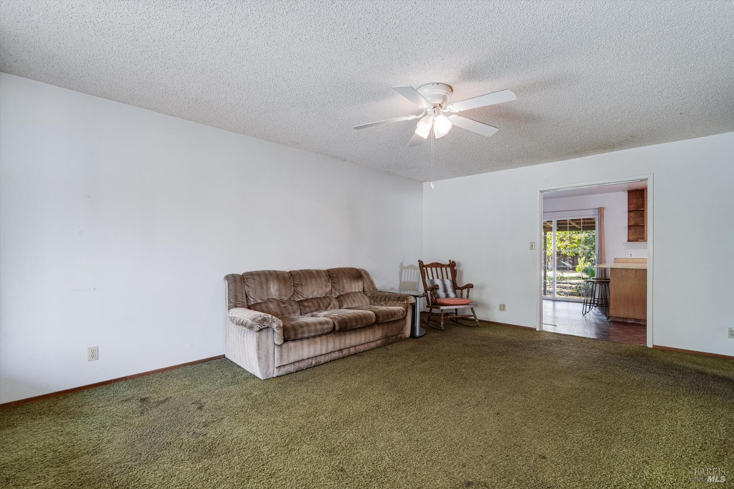 Detail Gallery Image 11 of 81 For 1251 Garden Ave, Saint Helena,  CA 94574 - 3 Beds | 2 Baths