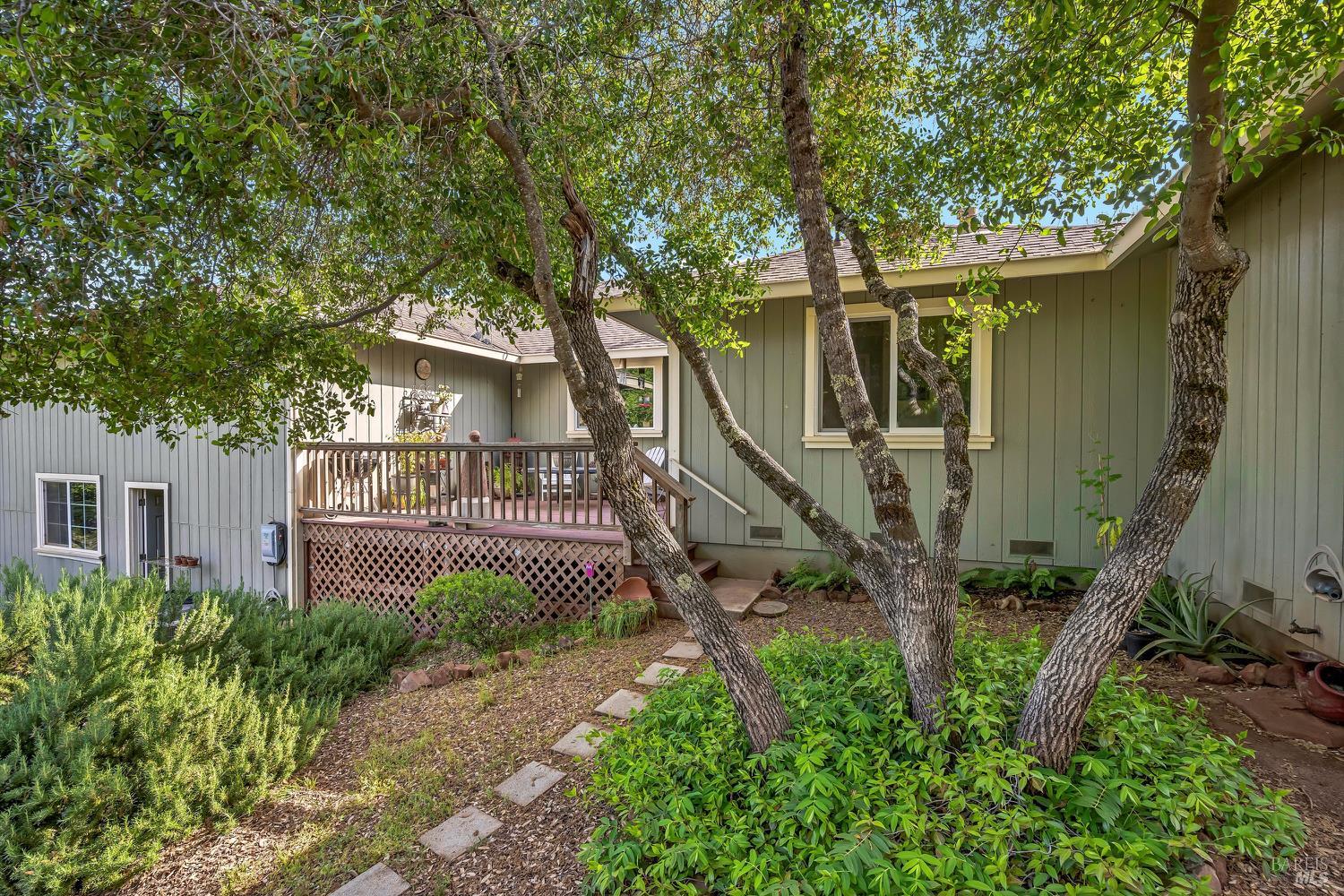Detail Gallery Image 47 of 59 For 15625 June Bug Rd, Lower Lake,  CA 95457 - 4 Beds | 3/1 Baths