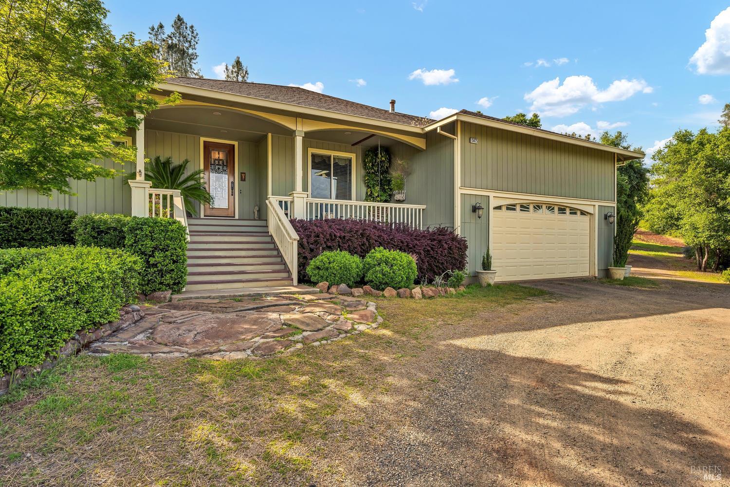 Detail Gallery Image 36 of 59 For 15625 June Bug Rd, Lower Lake,  CA 95457 - 4 Beds | 3/1 Baths