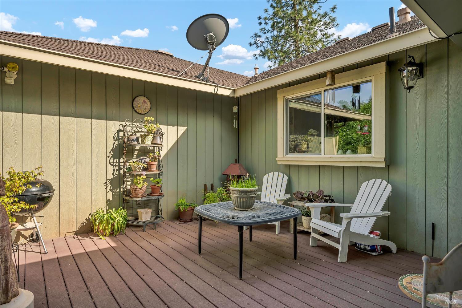 Detail Gallery Image 48 of 59 For 15625 June Bug Rd, Lower Lake,  CA 95457 - 4 Beds | 3/1 Baths