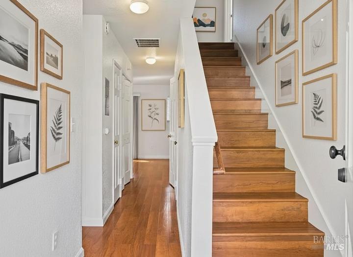 Detail Gallery Image 6 of 45 For 777 Military Unkn, Benicia,  CA 94510 - 3 Beds | 2/1 Baths