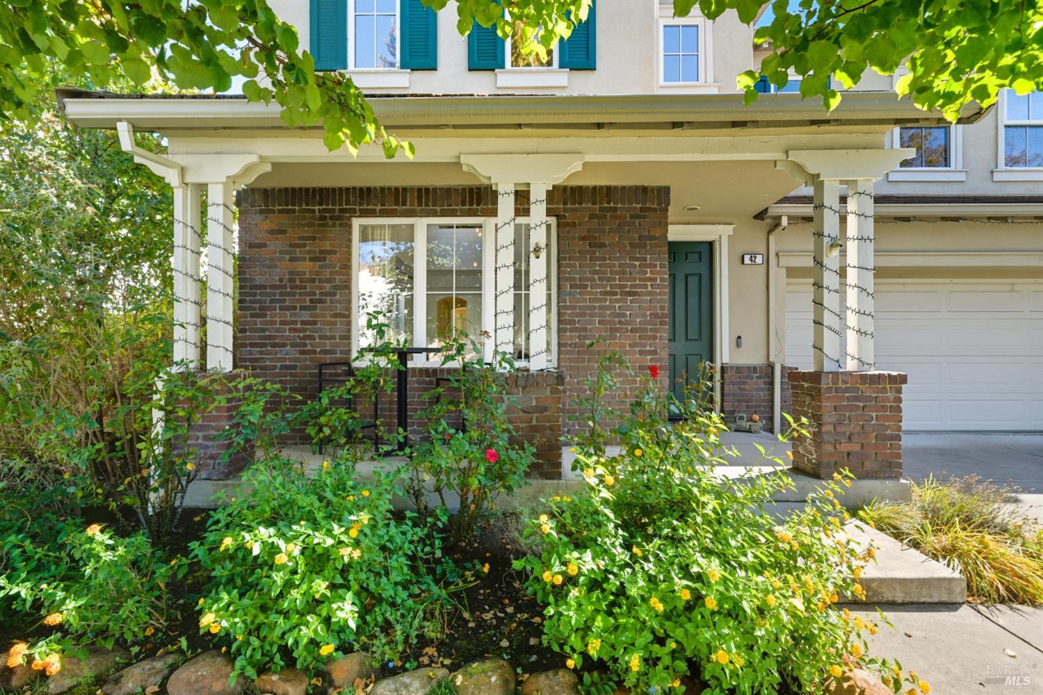 Detail Gallery Image 70 of 73 For 42 Waterbury Ln, Novato,  CA 94949 - 3 Beds | 2/1 Baths