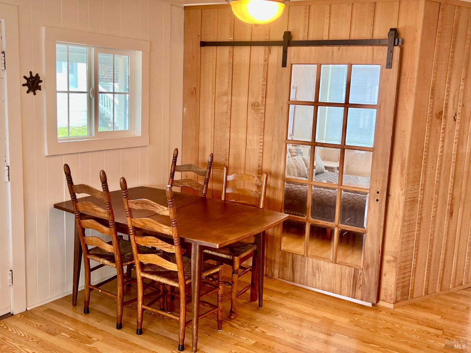 Detail Gallery Image 11 of 30 For 75 Ocean View Ave, Dillon Beach,  CA 94929 - 3 Beds | 2 Baths