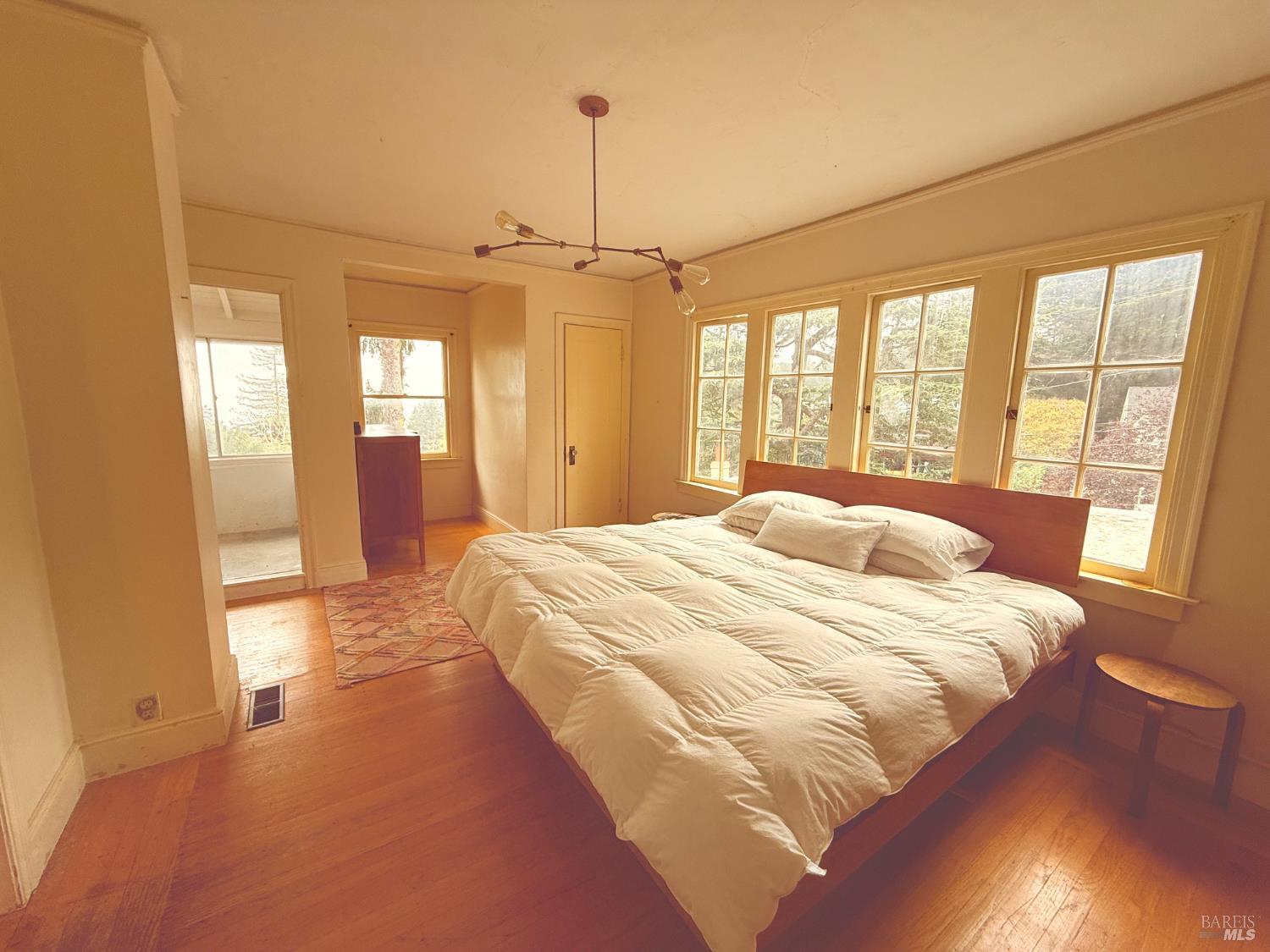 Detail Gallery Image 13 of 20 For 1106 Cragmont Ave, Berkeley,  CA 94708 - 2 Beds | 1 Baths