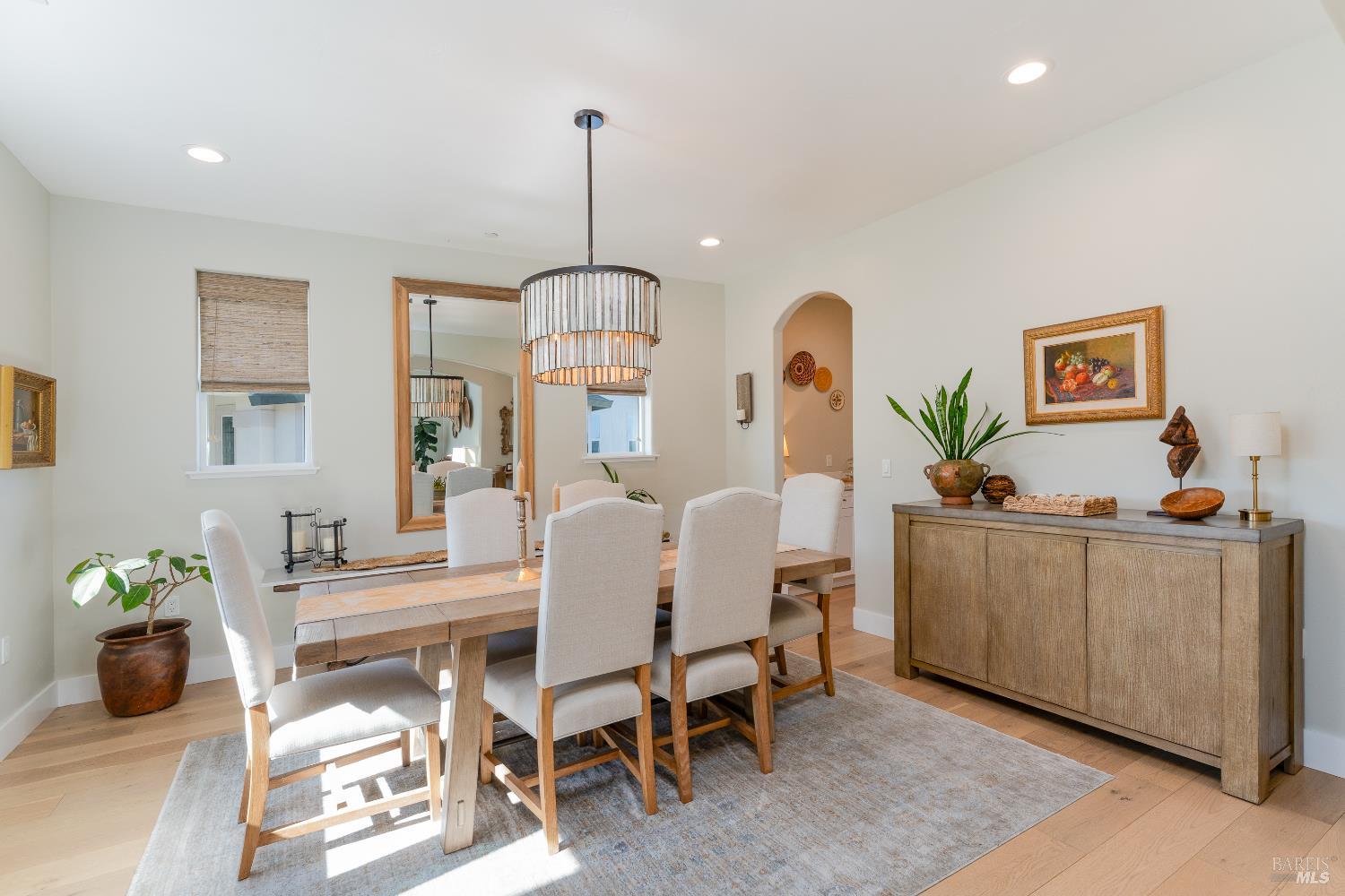 Detail Gallery Image 7 of 52 For 2412 Celestin Ct, Ukiah,  CA 95482 - 4 Beds | 4 Baths