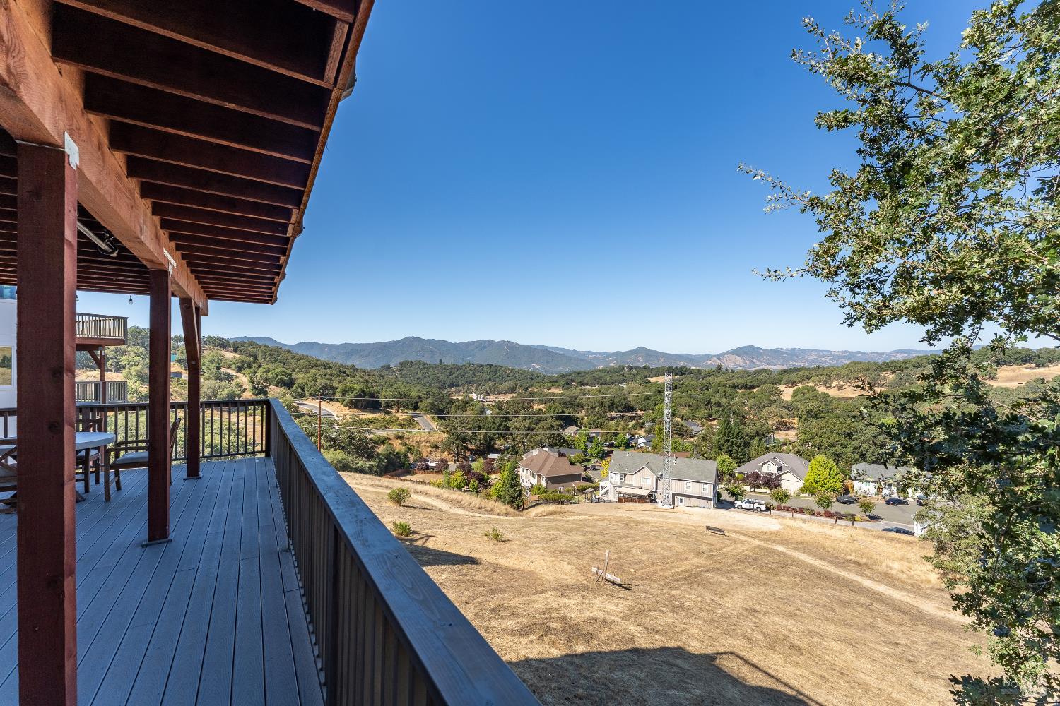 Detail Gallery Image 39 of 52 For 2412 Celestin Ct, Ukiah,  CA 95482 - 4 Beds | 4 Baths