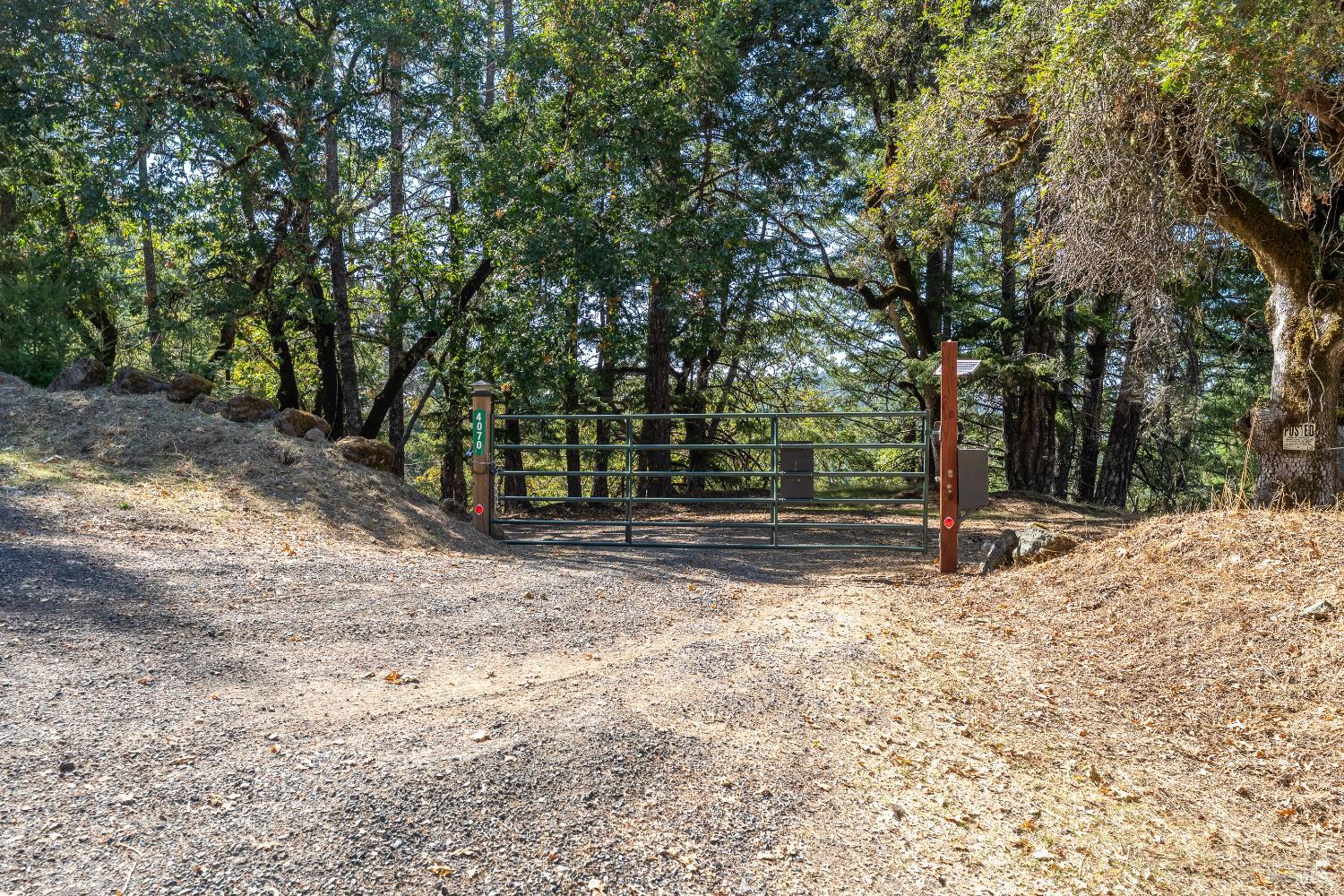 Detail Gallery Image 30 of 53 For 4070 Williams Ranch Rd, Willits,  CA 95490 - 2 Beds | 2 Baths