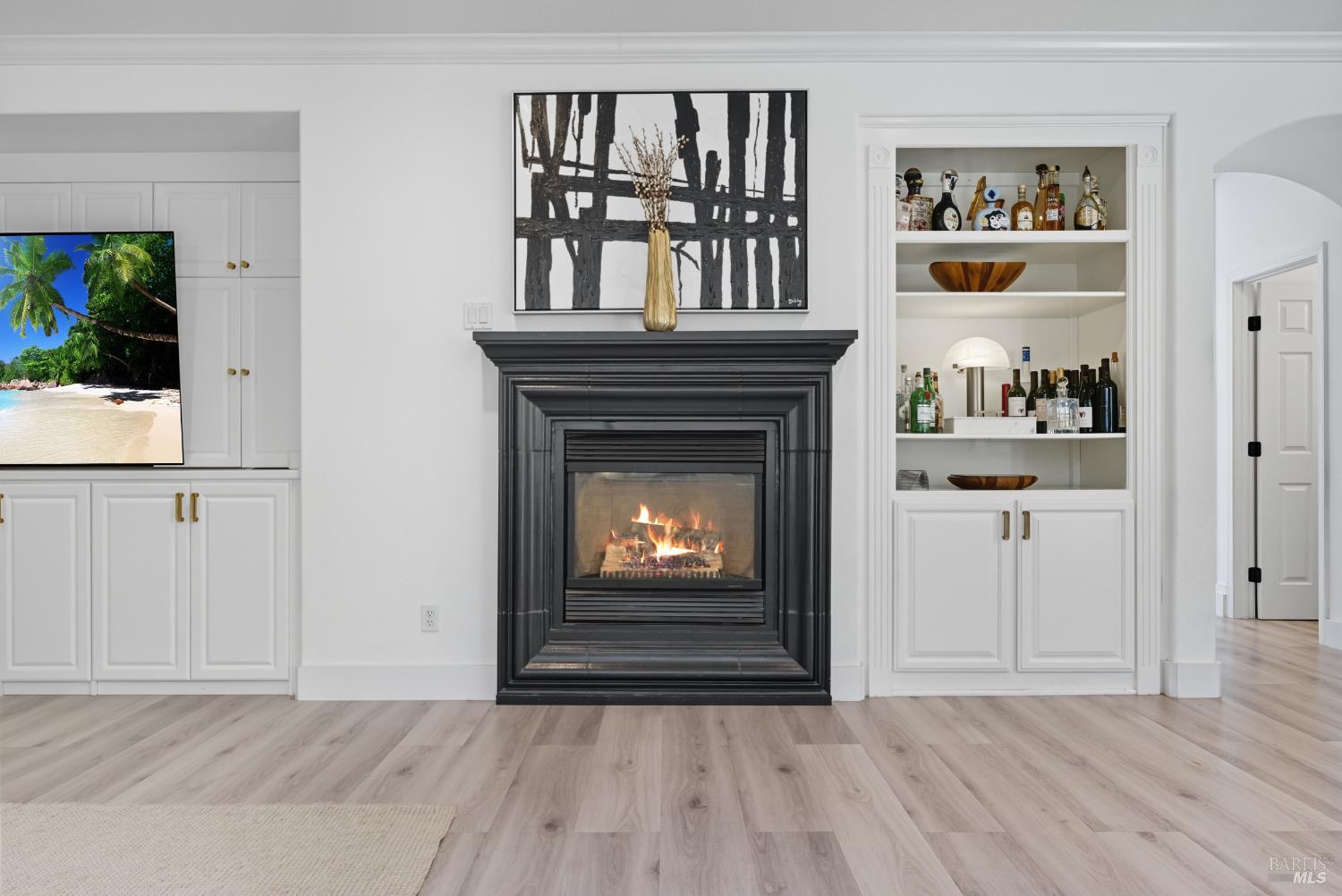 Detail Gallery Image 22 of 73 For 42 Waterbury Ln, Novato,  CA 94949 - 3 Beds | 2/1 Baths