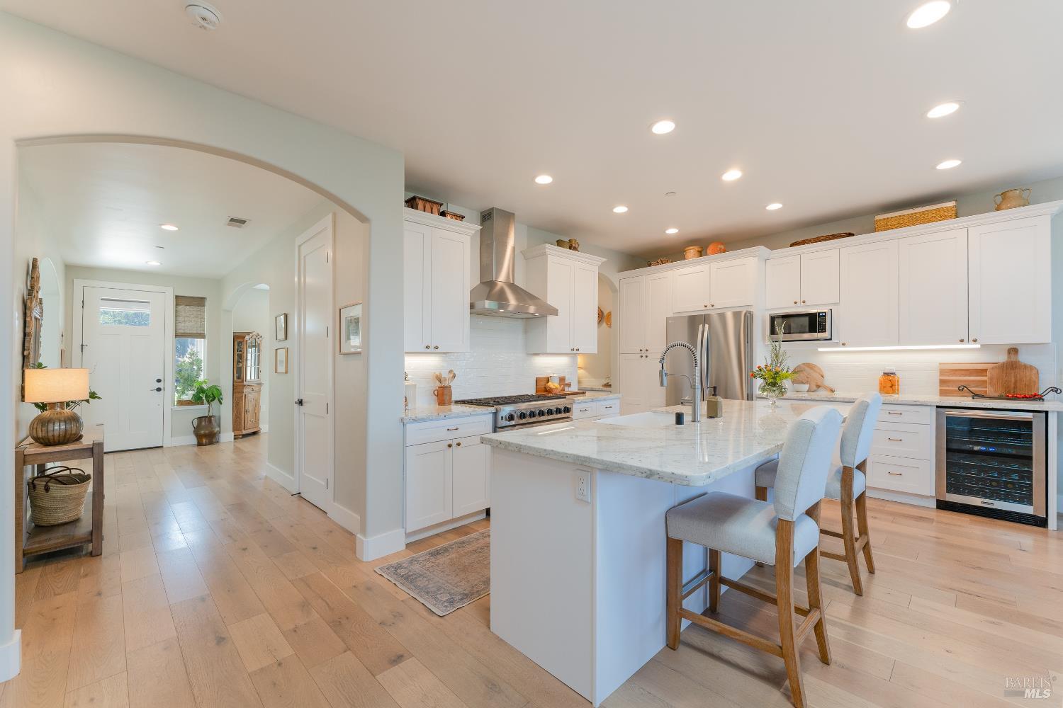 Detail Gallery Image 11 of 52 For 2412 Celestin Ct, Ukiah,  CA 95482 - 4 Beds | 4 Baths