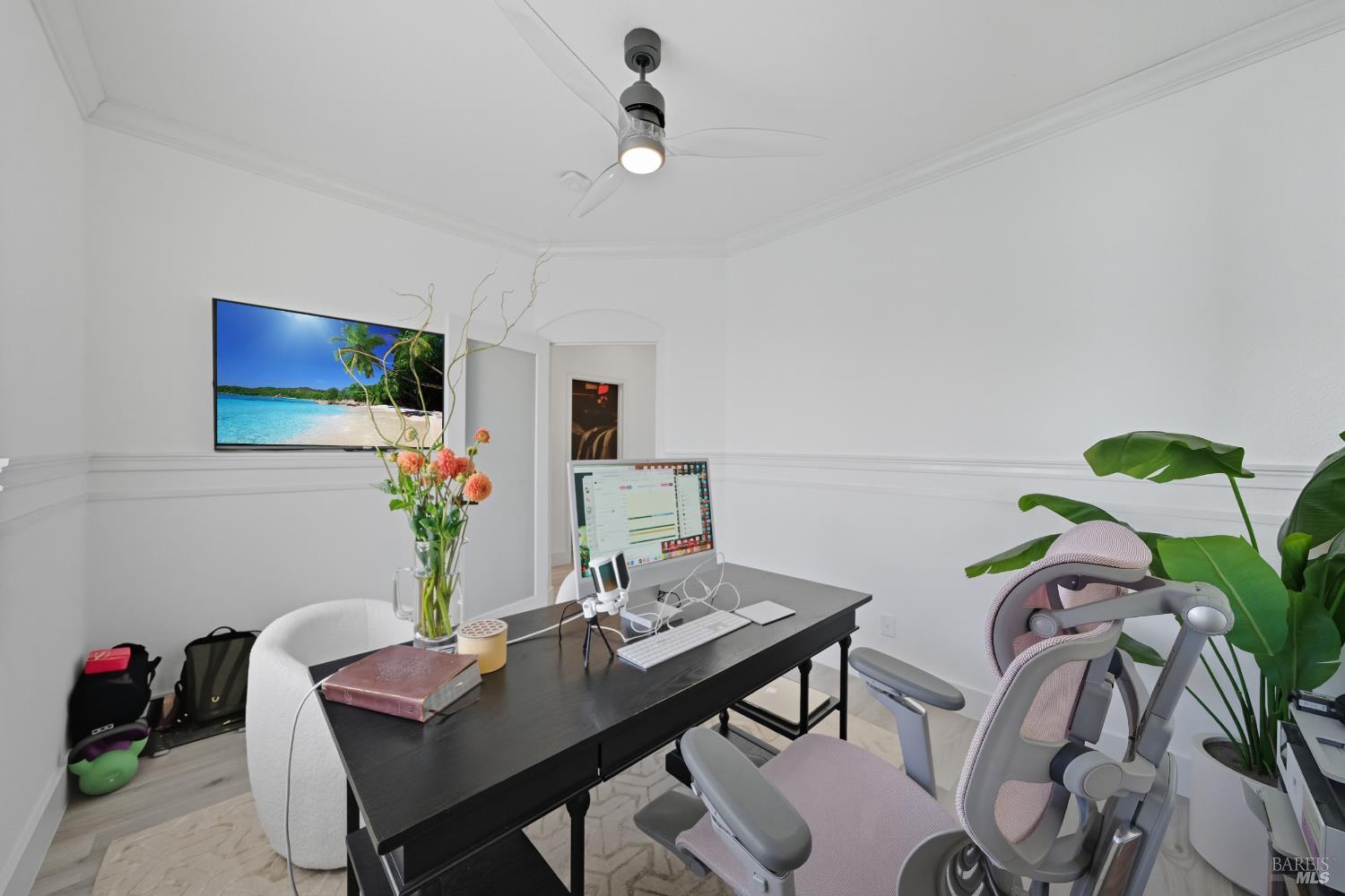 Detail Gallery Image 58 of 73 For 42 Waterbury Ln, Novato,  CA 94949 - 3 Beds | 2/1 Baths