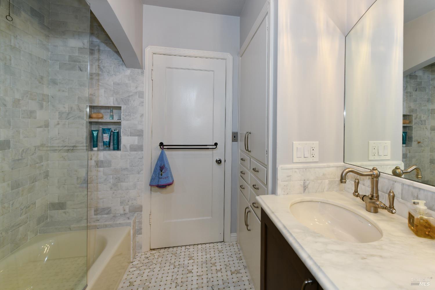 Detail Gallery Image 19 of 62 For 505 Madison St, Napa,  CA 94559 - 3 Beds | 2 Baths