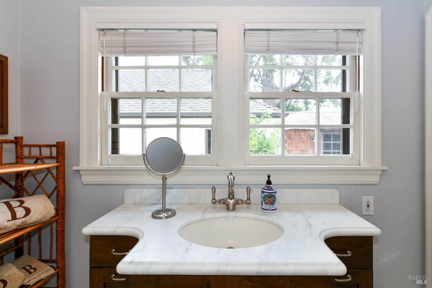 Detail Gallery Image 33 of 62 For 505 Madison St, Napa,  CA 94559 - 3 Beds | 2 Baths